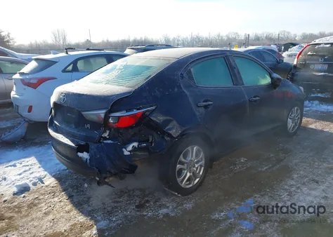2017 Toyota Yaris Ia z USA, uszkodzony, nr VIN 3MYDLBYV3HY180310